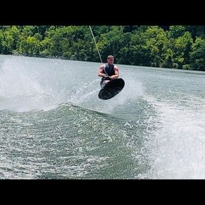 Meet your Posher, Dj